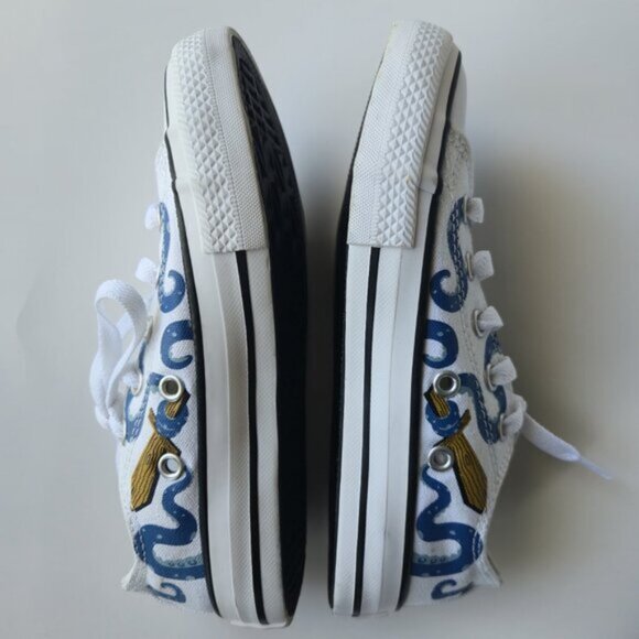 Converse Chuck Taylor All-Star Octopus Pirate High-Top Sneakers Youth 12 US - Picture 2 of 8